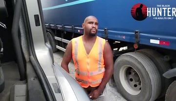 trucker crashing in the yard