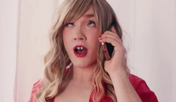 Femboy stuff assHole with vibrating buttplug!