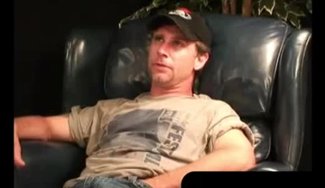 Older gay dude strokes his cock and covers himself in hot cum