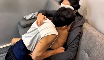 I Invite Boyfriend to My Home, and He Sticks His Huge Cock All the Way Into My Tight Ass