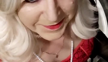 What do you think of my nightie