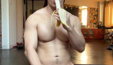 Asian muscle 肌肉男